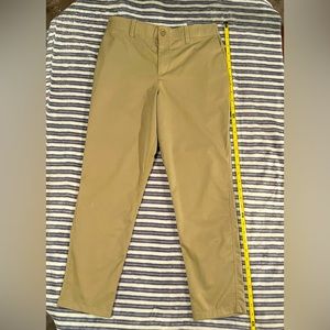 Under Armour golf pants